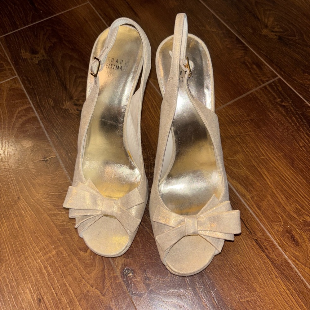 Stuart Weitzman Golden Bow Slingback Peep-Toe Heels
